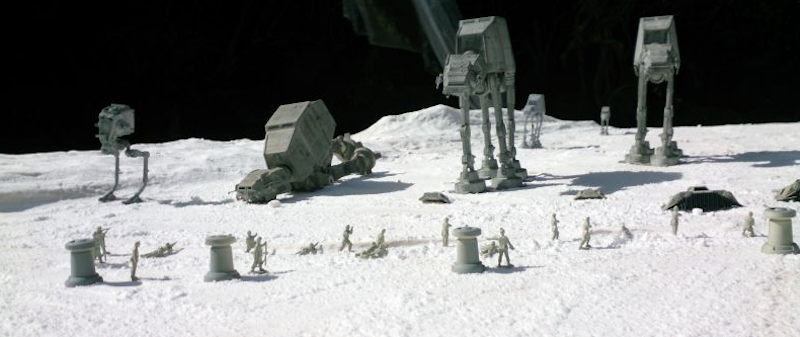 Illustration for article titled Esta exposición de Star Wars creada por un grupo de fans es una increíble obra de arte
